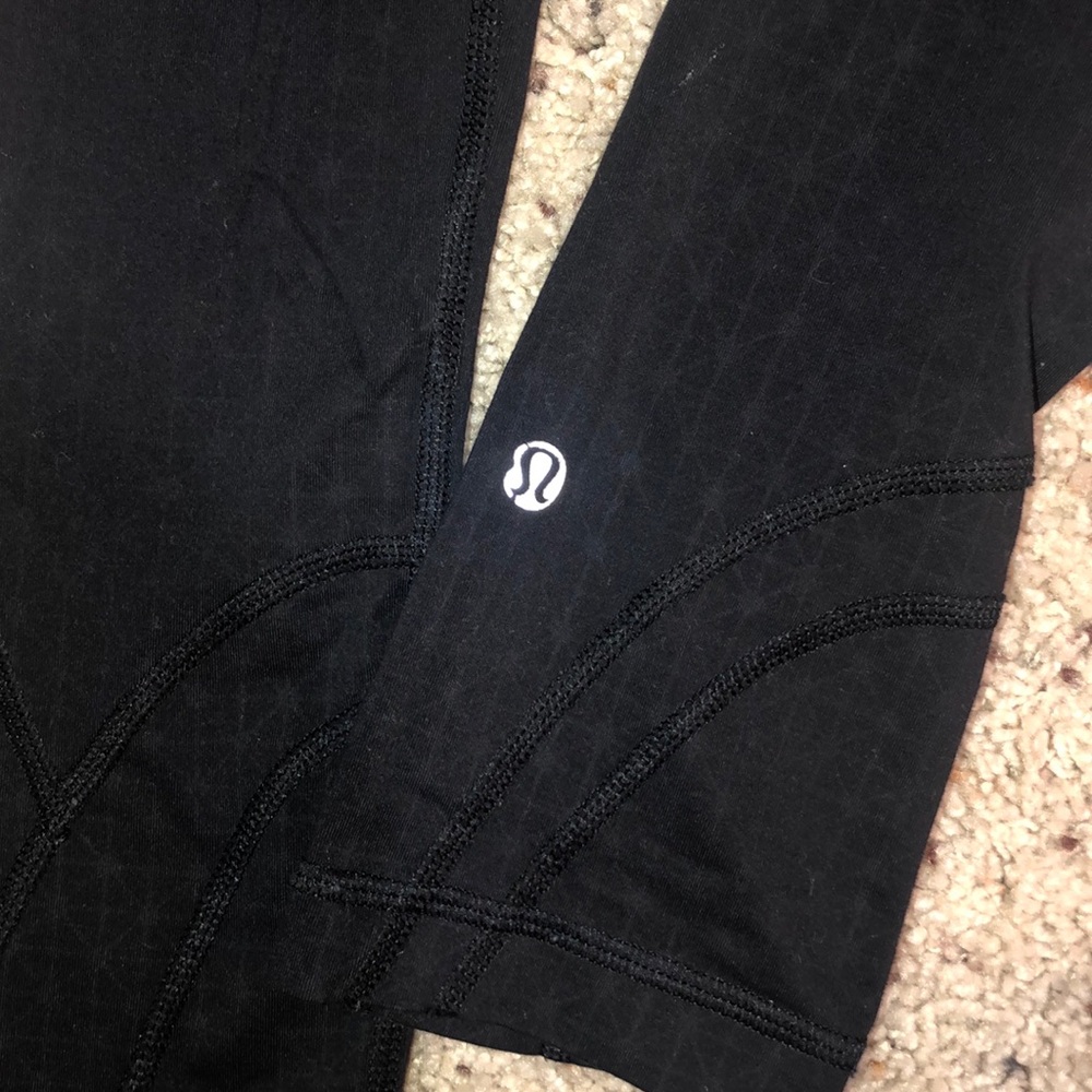 Black Lululemon Leggings - Picture 2 of 7